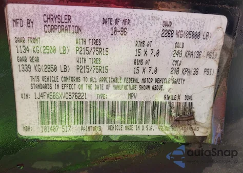 1997 Jeep Grand Cherokee Laredo/Tsi z USA, uszkodzony, nr VIN 1J4FX58SXVC576221